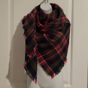 NWOT Express Plaid Blanket Scarf